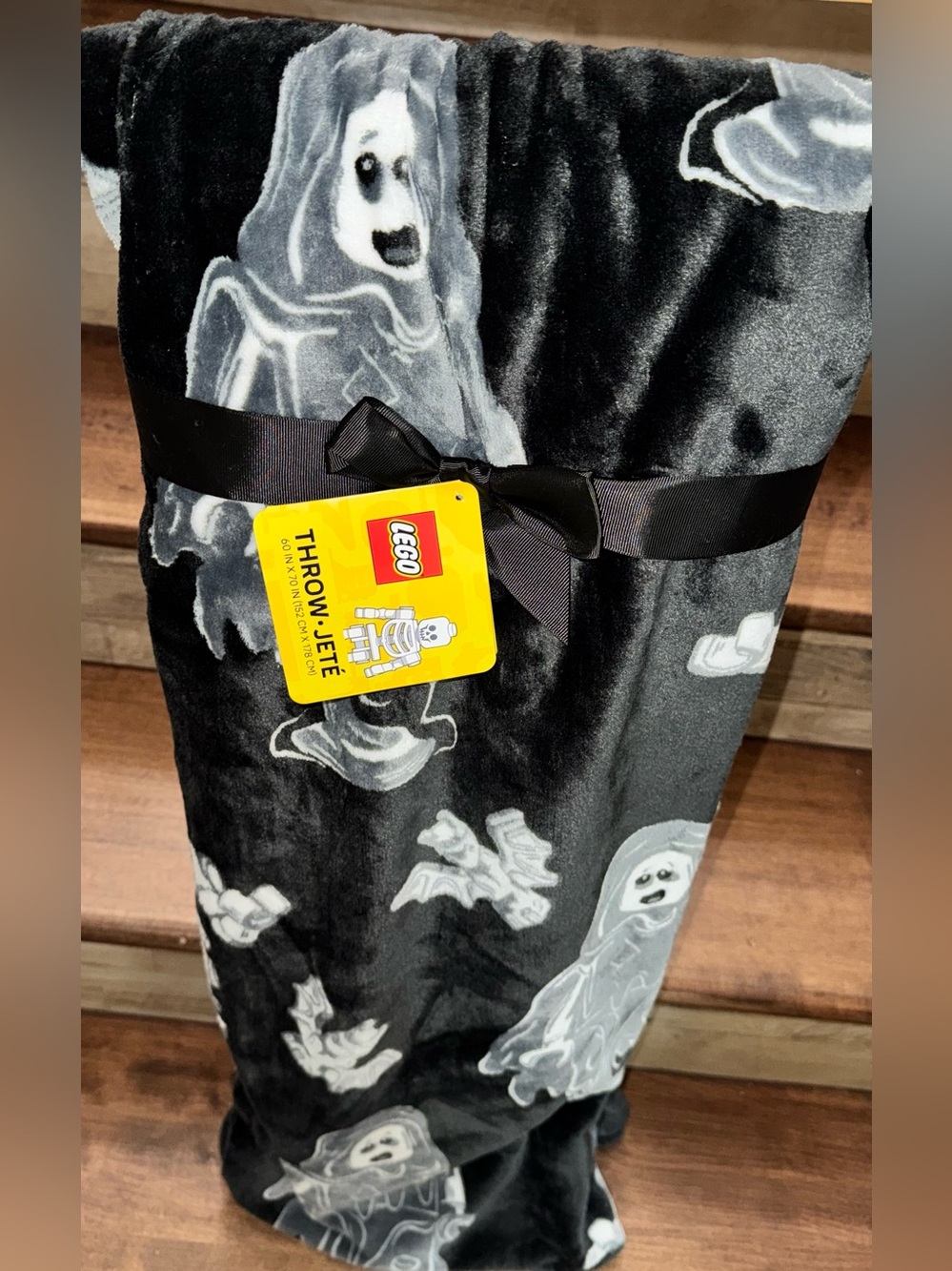 Cute 🥰 LEGO Halloween Skeleton Plush Throw Blanket 60" x 70" Gray Super Soft